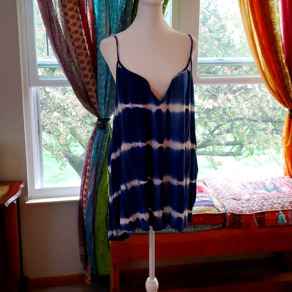 YOINS Tops - BLUE Tie Dye Tank Top
